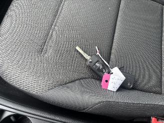 Volkswagen Golf E-GOLF picture 17