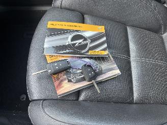 Opel Astra NOTCHBACK 1.4 Turbo Cosmo picture 12