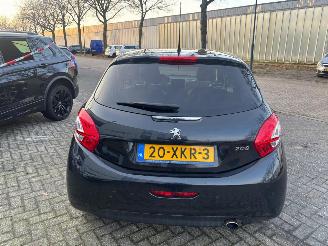 Peugeot 208 1.6 VTI ALLURE picture 7