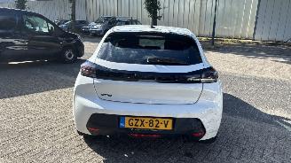 Peugeot 208 1.2 PURETECH 75 STYLE picture 5