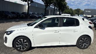 Peugeot 208 1.2 PURETECH 75 STYLE picture 3
