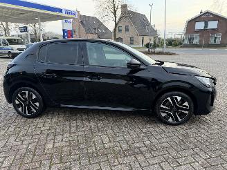 Peugeot 208 1.2 -74 Kw Allure picture 9