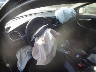 Autoverwertung Volvo V-40 V40 (MV), Hatchback 5-drs, 2012 / 2019 1.6 T3 GTDi 16V 2013/3