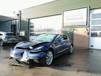 Auto da rottamare Tesla Model 3 Model 3, Sedan, 2017 Long Range AWD 75 kWh 2019/12