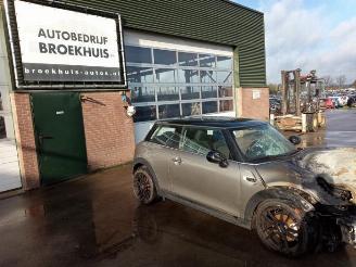 Vrakbiler auto Mini Cooper Mini (F56), Hatchback 3-drs, 2013 1.5 12V Cooper 2018/3