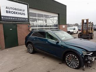 Coche siniestrado Audi E-tron E-tron (GEN), SUV, 2018 55 quattro 2018/11