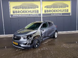 krockskadad bil auto Opel Mokka 1.4 Turbo Black Edition 2019/1