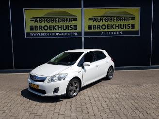 krockskadad bil auto Toyota Auris 1.8 Full Hybrid Executive Business 2012/1