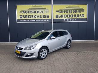  Opel Astra Sports Tourer 1.6 CDTi Cosmo 2014/9