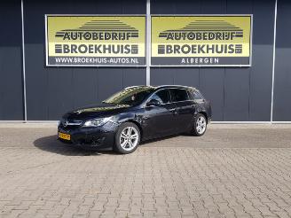 Voiture accidenté Opel Insignia Sports Tourer 2.0 CDTI Cosmo 2015/11