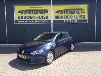 škoda osobní automobily Volkswagen Golf 1.6 TDI Highline DSG 2015/5