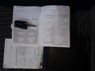 Volkswagen Golf 1.6 TDI Highline DSG picture 21
