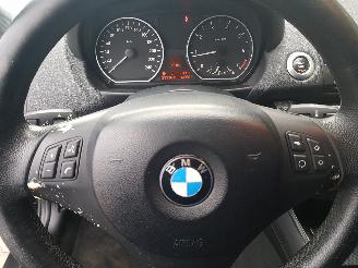 BMW 1-serie 116i High Executive picture 13