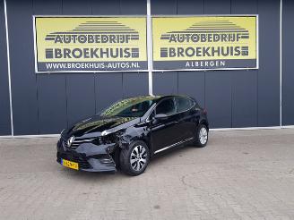 skadebil auto Renault Clio 1.0 TCe Intens 2021/12