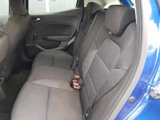 Renault Clio 1.0 TCe Zen picture 15