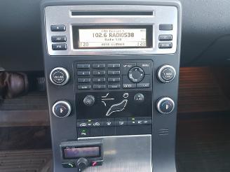 Volvo V-70 2.4D Momentum picture 15