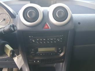 Peugeot 1007 1.4 Gentry picture 19