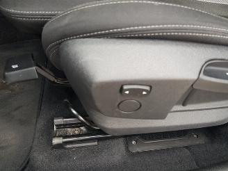 BMW 2-serie Gran Tourer 216d Essential picture 21