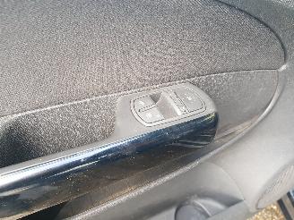 Opel Corsa 1.3 CDTi EcoFlex S/S Cosmo picture 15