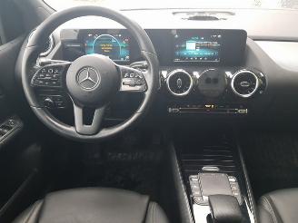 Mercedes B-klasse 200d picture 17