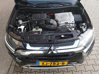 Mitsubishi Outlander 2.4 PHEV Intense picture 11