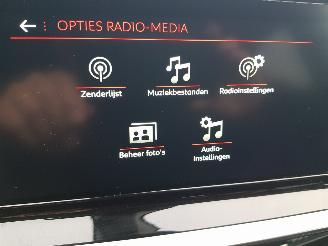 Peugeot 2008 1.2 PureTech Allure Pack picture 19