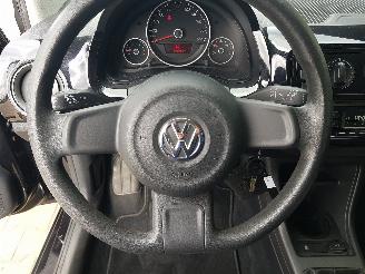 Volkswagen Up! 1.0 move up! picture 15