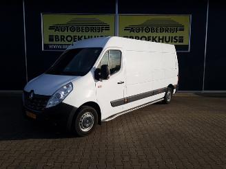 krockskadad bil bedrijf Renault Master T35 2.3 dCi L3H3 2018/11
