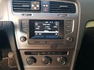 Volkswagen Golf 1.2 TSI Trendline picture 17