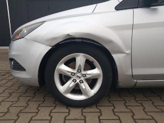 Ford Focus 1.6 Comfort picture 12