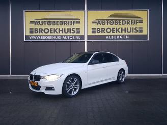 krockskadad bil auto BMW 3-serie 320i High Executive Sport 2015/7