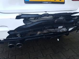 BMW 3-serie 320i High Executive Sport picture 14