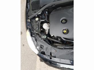 Volvo V-60 1.6 D2 Momentum picture 13