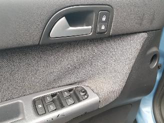 Volvo V-50 2.4 Momentum picture 18