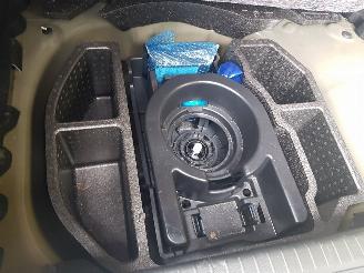 Peugeot 208 1.2 PureTech Active Pack picture 22