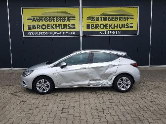 Opel Astra 1.6 CDTI Business+ picture 2
