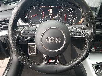 Audi A6 Avant 3.0 TDI quattro Premium Edition picture 18