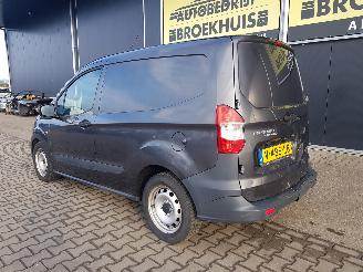 Ford Transit Courier Van 1.5 TDCI Economy Edition picture 7