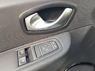 Renault Clio Estate 0.9 TCe Intens picture 19