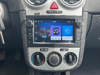 Opel Corsa 1.2-16V Edition picture 15