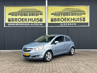 Vaurioauto  passenger cars Opel Corsa 1.2-16V Edition 2009/9