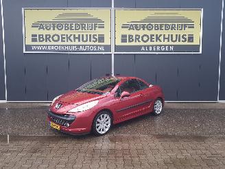 krockskadad bil auto Peugeot 207 CC 1.6-16V T Sport 2007/9