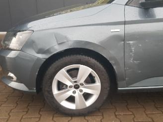 Skoda Fabia Combi 1.0 TSI Clever picture 10