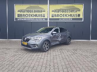 Schadeauto Renault Arkana 1.6 E-Tech Hybrid 145 R.S. Line 2022/6