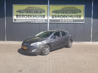 Auto incidentate Opel Astra 1.4 Turbo Sport 2012/2