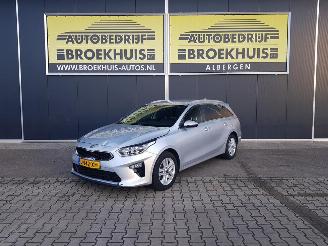 krockskadad bil auto Kia Ceed Sportswagon 1.0 T-GDi DynamicPlusLine 2020/11