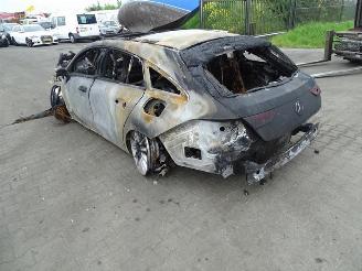 Mercedes Cla-klasse Shooting Brake  200 Turbo picture 2