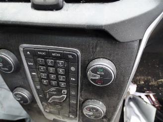 Volvo V-40 2.0 D3 picture 6