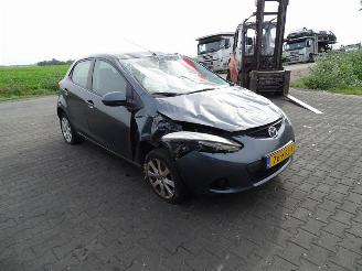 Mazda 2 1.3 16v picture 4