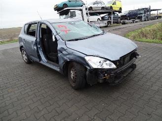 Kia Cee d Sporty Wagon 1.6 16v picture 4